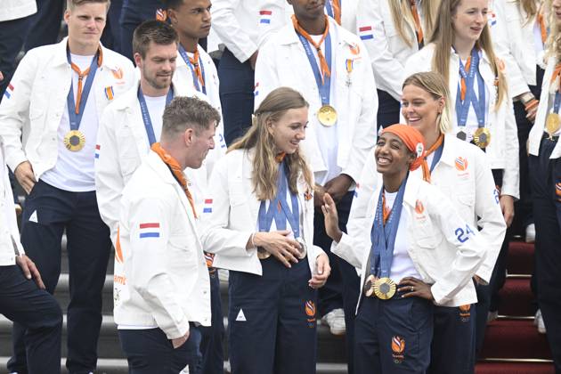 Den Haag, The Netherlands, 2024-08-13 15:29:30 THE HAGUE, 13-08-2024, Huis ten Bosch PalaceKing Willem Alexander and Queen Maxima receive the Dutch medal winners of the 2024 Summer Olympics in Paris at Huis ten Bosch PalacePHOTO: NLBeeld Patrick van Emst Credit: NL Beeld Patrick van Emst