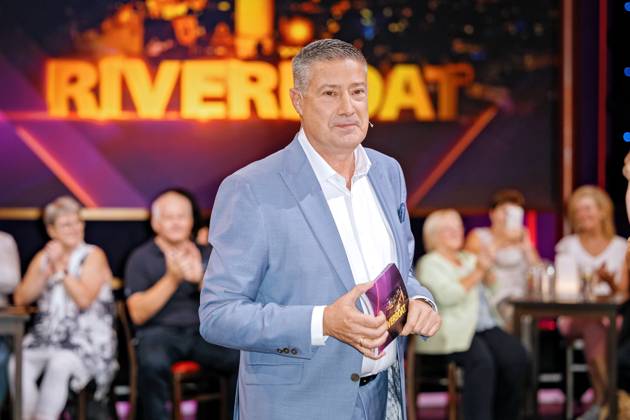 MDR - Riverboat. Moderator Joachim Llambi anläßlich der Aufzeichnung der MDR - Talkshow Riverboat am 23.08.2024 in der Mediacity Leipzig. 20240823SFL0002