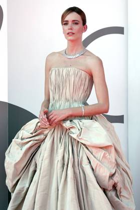 Stacy Martin bei der Premiere des Kinofilms The Brutalist auf der Biennale di Venezia 2024 81. Internationale Filmfestspiele von Venedig im Palazzo del Cinema. Venedig, 01.09.2024