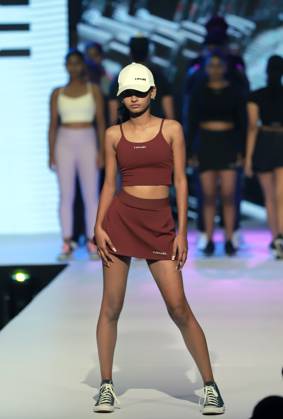 (241012) -- COLOMBO, Oct. 12, 2024 -- A model presents a creation during the Youth Fashion Show in Colombo, Sri Lanka, on Oct. 11, 2024. (Photo by Xinhua) SRI LANKA-COLOMBO-YOUTH FASHION SHOW AjithxPerera
