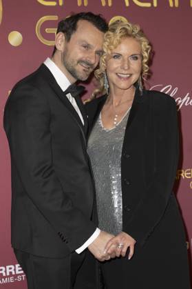 Victoria Herrmann mit Ehemann David Böthig bei der 30. Josà Carreras Gala 2024 in der Media City Leipzig. Leipzig, 12.12.2024