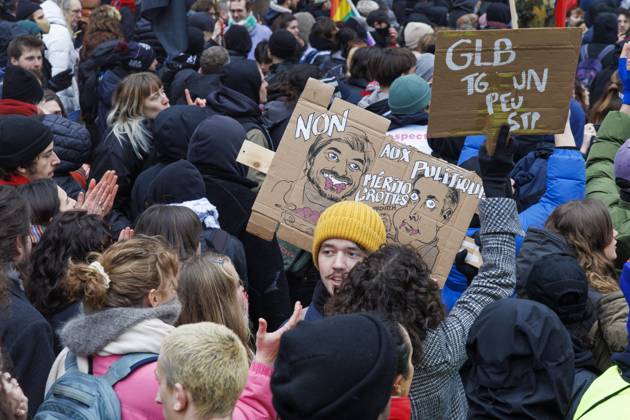 Protesters pictured during a national demonstration against the new government declaration, organized by the three national trade unions, Thursday 13 February 2025 in Brussels. NICOLASxMAETERLINCK 112369448