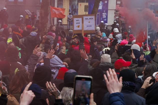 Protesters pictured during a national demonstration against the new government declaration, organized by the three national trade unions, Thursday 13 February 2025 in Brussels. NICOLASxMAETERLINCK 112380463
