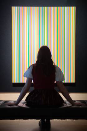 Bonhams 20th 21st Century Art Day Evening Sales Highlights Photocall - Bonhams, London A staff member views Myrrh by Bridget Riley (est £1.5m -£2.5m) which is to go on auction at Bonhams 20th 21st Century Art Day Evening Sales at Bonhams in London, England, UK on Monday 31 March, 2025., Credit:Justin Ng Avalon UK, England, London, Bonhams Copyright: xJustinxNgx xAvalonx 0981806168