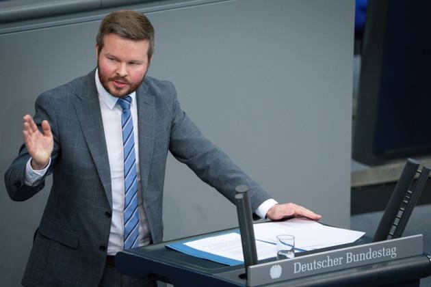 Deutscher Bundestag, 4. Plenarsitzung Michael Espendiller (AfD) im Portrait bei seiner Rede zum Tagesordnungspunkt Finanzen und Haushalt bei der 4. Sitzung des Deutschen Bundestag in Berlin, 15.05.2025 Berlin Berlin Deutschland