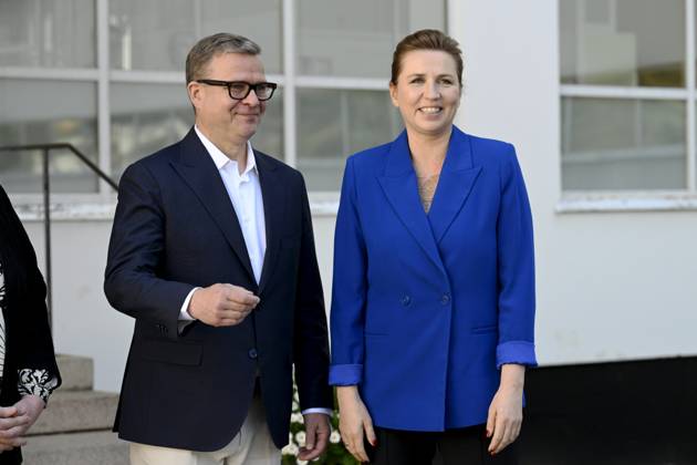 Finnish Prime Minister Petteri Orpo (L) welcomes Danish Prime Minister Mette Frederiksen at the Nordic Prime Ministers Summer Meeting at the Paimio Sanatorium in Paimio, Finland, on May 26, 2025. Finland and Åland together host the informal summer meeting. The discussions of the meeting will focus on two themes: competitiveness and strengthening comprehensive security. Paimio Finland Copyright: xRonixRekomaax LKFTJK20250526112643GWSY