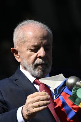 Brazilian president Lula da Silva attends Soldier s Day ceremony in Brasilia BRASILIA, BRAZIL - AUGUST 22: Brazilian President Luiz Inacio Lula da Silva attend the ceremony marking Soldier s Day at the Army headquarters in Brasilia, Brazil on August 22, 2024. Brazil World. Editorial use only. Please get in touch for any other usage. Copyright: x2025xAnadoluxMateusxBonomix