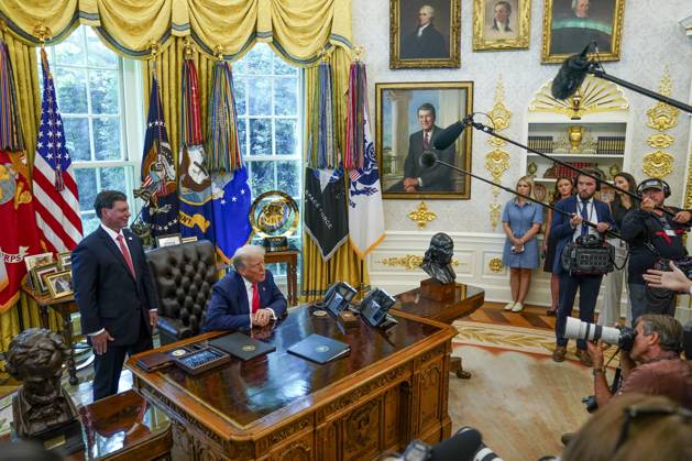 Commissioner of the Social Security Administration Frank Bisignano, with US President Donald Trump, delivers remarks for the signing of a proclamation marking the 90th anniversary of the Social Security Act in the Oval Office at the White House on Thursday, August 14, 2025 in Washington, DC. Trump delivered remarks and responded to questions on his presidential proclamation marking the 90th anniversary of the Social Security Act, the federal crime crackdown in DC, and his trip to Anchorage to meet with Russian President Vladimir Putin. WASP20250814173 WILLxOLIVER