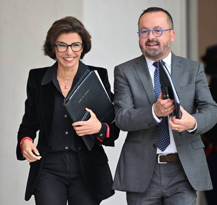 French government weekly cabinet meeting PARIS, FRANCE - SEPTEMBER 3: French Minister of Culture Rachida Dati (L) and French Minister in charge of Health and Access to Care Yannick Neuder (R) leave following the weekly cabinet meeting at the Elysee Palace in Paris, France on September 3, 2025. Mustafa Yalcin Anadolu Paris France. Editorial use only. Please get in touch for any other usage. Copyright: x2025xAnadoluxMustafaxYalcinx