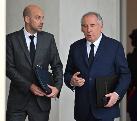 French government weekly cabinet meeting PARIS, FRANCE - SEPTEMBER 3: French Prime Minister Francois Bayrou (R) and French Minister for Europe and Foreign Affairs Jean-Noel Barrot (L) leave following the weekly cabinet meeting at the Elysee Palace in Paris, France on September 3, 2025. Mustafa Yalcin Anadolu Paris France. Editorial use only. Please get in touch for any other usage. Copyright: x2025xAnadoluxMustafaxYalcinx