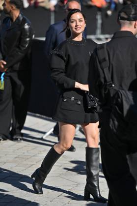 PFW Louis Vuitton Outside Arrivals Ana De Armas arriving at Louis Vuitton Fashion Show during Paris Fashion Week in Paris, France on September 30, 2025. Photo by Julien Reynaud APS-Medias ABACAPRESS.COM Paris France Copyright: xReynaudxJulien APS-Medias ABACAx