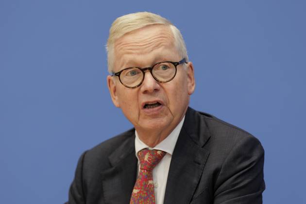 Lutz Goebel, Vorsitzender des Nationalen Normenkontrollrats (NKR), aufgenommen im Rahmen der Bundespressekonferenz zum Thema Jahresbericht des Nationalen Normenkontrollrat zum Buerokratieabbau in Berlin, 02.10.2025. Berlin Deutschland Copyright: xKiraxHofmannx