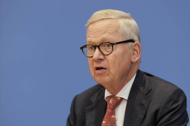 Lutz Goebel, Vorsitzender des Nationalen Normenkontrollrats (NKR), aufgenommen im Rahmen der Bundespressekonferenz zum Thema Jahresbericht des Nationalen Normenkontrollrat zum Buerokratieabbau in Berlin, 02.10.2025. Berlin Deutschland Copyright: xKiraxHofmannx