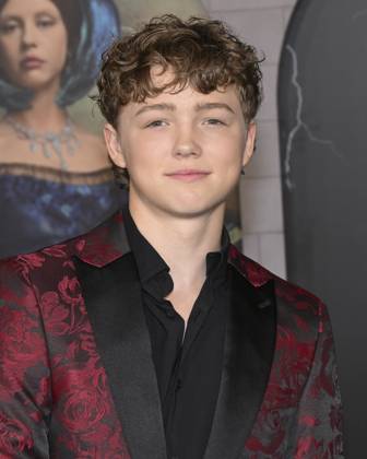 October 6, 2025, Los Angeles, California, USA: Canadian actor and voice actor CHRISTIAN CONVERY attends Los Angeles red carpet premiere of Netflix s Frankenstein Los Angeles USA - ZUMAb173 20251006_aap_b173_001 Copyright: xBillyxBennightx