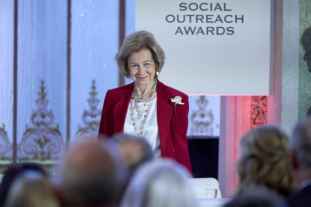October 8, 2025, Madrid, Madrid, SPAIN: QUEEN SOFÃªA attends MAPFRE Foundation awards Madrid SPAIN - ZUMAc260 20251008_zep_c260_001 Copyright: xMikexChicorrox