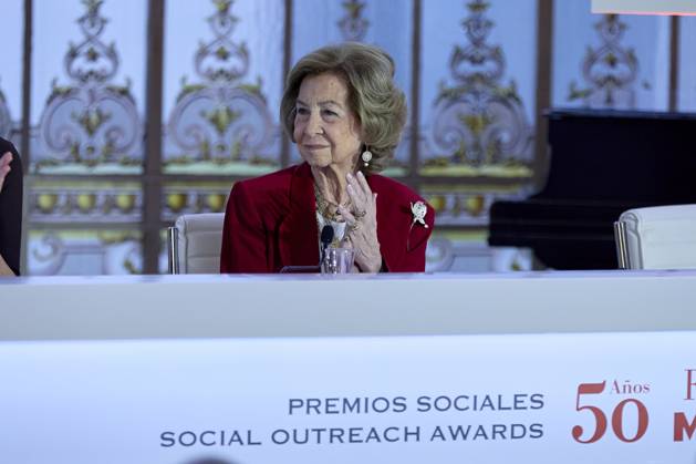 October 8, 2025, Madrid, Madrid, SPAIN: QUEEN SOFÃªA attends MAPFRE Foundation awards Madrid SPAIN - ZUMAc260 20251008_zep_c260_006 Copyright: xMikexChicorrox