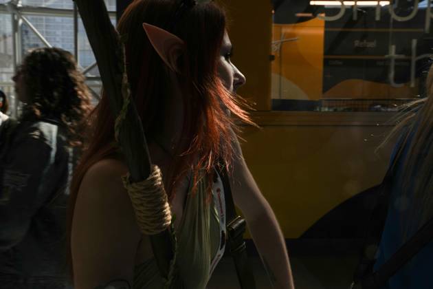 October 10, 2025, New York, New York, USA: A woman in cosplay at the New York Comic Con at the Jacob K. Javits Convention Center on October 10, 2025 in New York. New York USA - ZUMAb148 20251010_zap_b148_033 Copyright: xBryanxSmithx