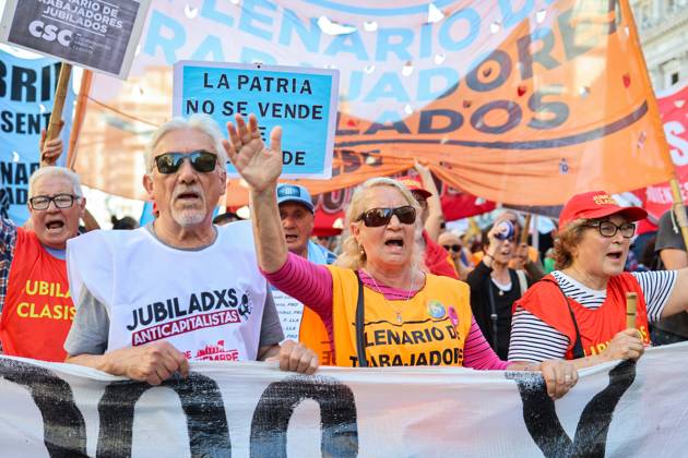 October 8, 2025, Buenos Aires, Buenos Aires, Argentina: Retirees and pensioners protest in the streets against President Javier MileiÃ¢â‚¬â ¢s austerity measures in front of the National Congress. Buenos Aires Argentina - ZUMAp265 20251008_zip_p265_004 Copyright: xDelfinaxCorberaxPix