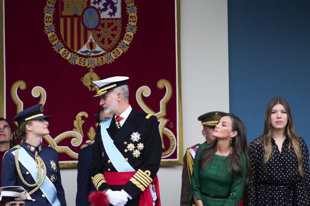 12-10-2025 Madrid Princess Leonor and Princess Sofia and Queen Letizia and King Felipe attend the tribute ceremony to the national flag and the military parade during the National Day, Dia de la Hispanidad, at Plaza de Canovas del Castillo in Madrid. No Spain  Copyright: xPPEx