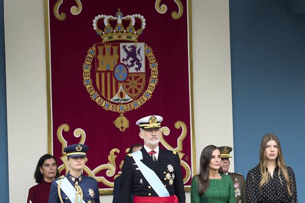 12-10-2025 Madrid Princess Leonor and Princess Sofia and Queen Letizia and King Felipe attend the tribute ceremony to the national flag and the military parade during the National Day, Dia de la Hispanidad, at Plaza de Canovas del Castillo in Madrid. No Spain  Copyright: xPPEx