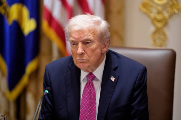 U.S. President Donald Trump gives remarks during a bilateral meeting in the Cabinet Room of the White House in Washington, DC on Friday, October 17, 2025. President Zelenskyy is visiting the United States as Trump pursues a peace deal in the Russia-Ukraine war. WAX20251017205 AaronxSchwartz