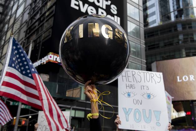 October 18, 2025, New York, New York, USA: Protesters march down Broadway during the â€oeNo Kings†rally in New York, Saturday, Oct. 18, 2025. The demonstration began in Times Square and ended in Union Square, drawing an estimated 50,000 people who joined others across the country calling for the protection of democratic institutions and denouncing authoritarian leadership. Organizers said more than 5 million people participated in over 2,000 marches nationwide. New York USA - ZUMAa306 20251018_znp_a306_012 Copyright: xJavierxAlvarezx