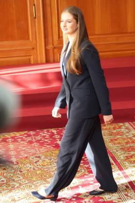 Spanish King Felipe VI and Queen Letizia with Princess Leonor de Borbon and Infanta Sofia de Borbon during an audience with the winners of finally college career of Oviedo University awards in Oviedo, on Friday 24 October 2025. Cordon Press