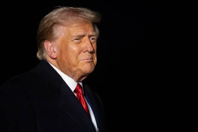 President Donald Trump speaks with reporters as he departs for a trip to Asia on the South Lawn of the White House in Washington, DC on Friday, October 24, 2025. Trump is expected to meet with Chinese President Xi Jinping to discuss a trade deal, Prime Minister of Malaysia Anwar bin Ibrahim, Japan s new prime minister Sanae Takaichi and several other Asian leaders at the Association of Southeast Asian Nations (ASEAN). WASP20251024115 FrancisxChung