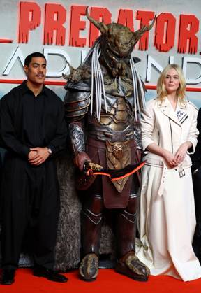 October 27, 2025, London, United Kingdom: Dimitrius Schuster-Koloamatangi, Father and Elle Fanning attend the UK Special Screening of Predator: Badlands at BFI IMAX. London United Kingdom - ZUMAs197 20251027_aaa_s197_086 Copyright: xFredxDuvalx
