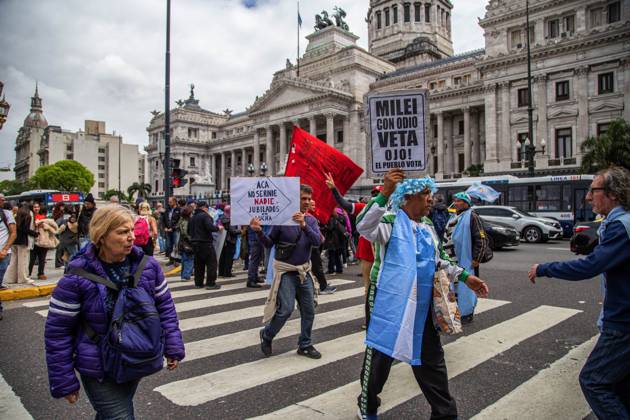 October 29, 2025, Buenos Aires, Buenos Aires, argentina: Every Wednesday since Milei took office, retirees have been demonstrating in front of the National Congress against Milei s austerity policies and the anti-protest protocol of Security Minister Patricia Bullrich. Buenos Aires argentina - ZUMAr233 20251029_zip_r233_013 Copyright: xMatiasxRosinganax