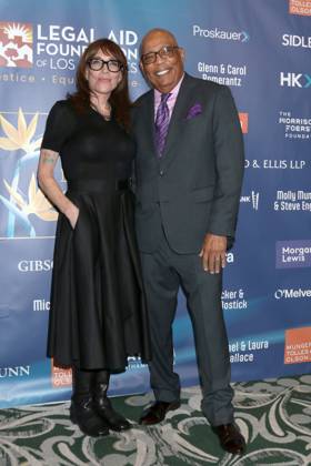 October 29, 2025, Beverly Hills, Ca, USA: LOS ANGELES - OCT 29: Katey Sagal, Paris Barclay at the 27th Annual Access To Justice Gala at the Beverly Wilshire Hotel on October 29, 2025 in Beverly Hills, CA Beverly Hills USA - ZUMAb170 20251029_aap_b170_038 Copyright: xKayxBlakex