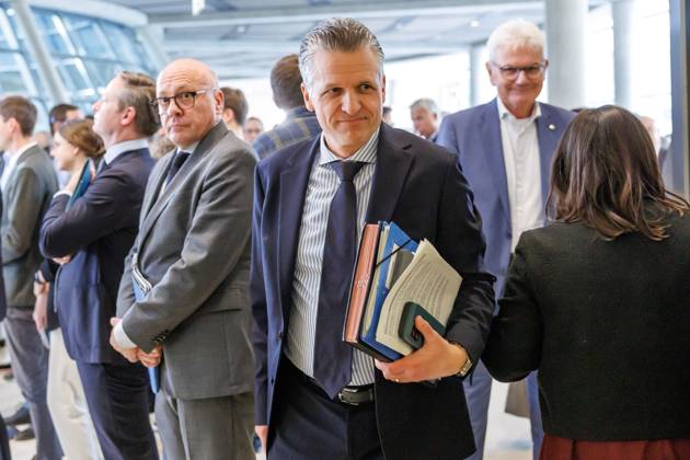 Fraktionssitzung CDU CSU Thorsten Frei (CDU), Kanzleramtsminister, bei einer Fraktionssitzung am 4.11.2025 in Berlin. Berlin Berlin Deutschland Bundestag
