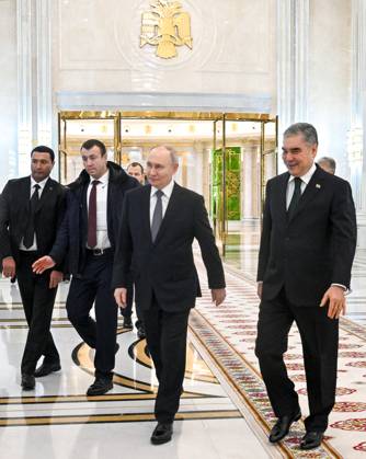 Turkmenistan Russia 9069800 12.12.2025 Russian President Vladimir Putin and Chairman of the People s Council of Turkmenistan (Khalk Maslahaty) Gurbanguly Berdimuhamedov attend a meeting in Ashgabat, Turkmenistan. Kristina Kormilitsyna Sputnik Ashgabad Turkmenistan  Copyright: xKristinaxKormilitsynax