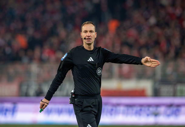 Fußball, Herren, Saison 2025 2026, 1. Bundesliga (16. Spieltag), 1. FC Union Berlin - 1. FSV Mainz 05, Schiedsrichter Bastian Dankert, 10.01.2026, Copyright: xSebastianxRäppold MatthiasxKochx
