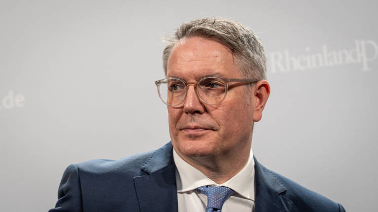 Alexander Schweitzer, Ministerpräsident Rheinland-Pfalz;Konferenz der Regierungschefs der Länder Ministerpräsidentenkonferenz unter Führung von Rheinland-Pfalz im Gebäude des Bundesrats, Berlin Berlin Deutschland Bundesrat
