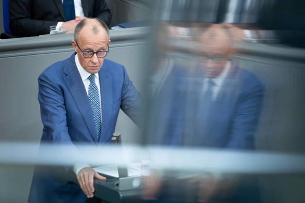 Deutscher Bundestag, 64. Plenarsitzung Deutscher Bundestag, 64. PBundeskanzler Friedrich Merz (CDU) bei seiner Regierungserklaerung zum Europaeischen Rat bei der 64. Sitzung des Deutschen Bundestag in Berlin, 18.03.2026 Berlin Berlin Deutschland