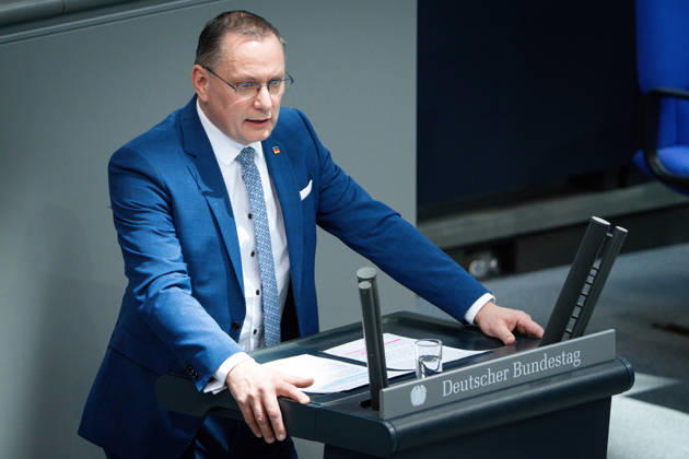Deutscher Bundestag, 64. Plenarsitzung Tino Chrupalla (AfD) im Portrait bei seiner Rede zum Tagesordnungspunkt Regierungserklaerung zum Europaeischen Rat bei der 64. Sitzung des Deutschen Bundestag in Berlin, 18.03.2026 Berlin Berlin Deutschland