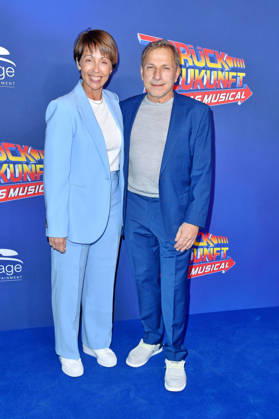 Richy Mueller mit Ehefrau Christl Stumhofer bei der Deutschlandpremiere von Zurück in die Zukunft Das Musical im Stage Operettenhaus in Hamburg am 22.03.2026