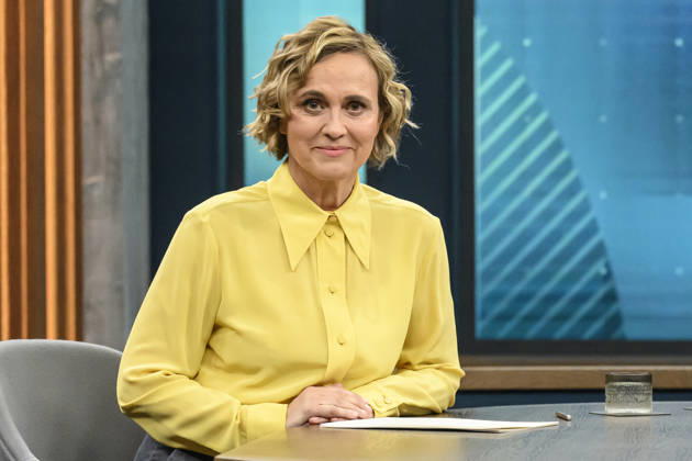 im Bild v.l.: Caren Miosga, GER, Berlin, Studio, zu Gast bei - Caren Miosga, Polittalk, TV, Format, Aufzeichnung, aufgezeichnet, Das Erste, aus Adlershof - am Studio 20, Thema: Wie will die SPD Vertrauen zurückgewinnen, Frau Schwesig? 10.05.2026 Copyright: HMBxMedia UwexKoch