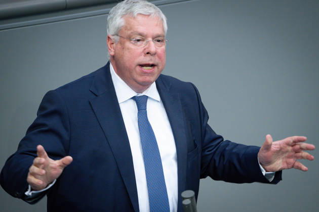 Deutscher Bundestag, 80. Plenarsitzung Juergen Hardt (CDU) im Portrait bei seiner Rede zum Tagesordnungspunkt Einsetzung eines UA: Angriff auf die Nordstream-Pipelines bei der 80. Sitzung des Deutschen Bundestag in Berlin, 21.05.2026 Berlin Berlin Deutschland