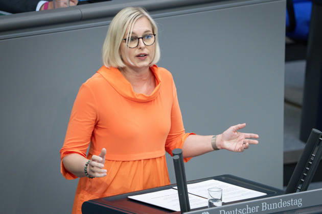 Deutscher Bundestag, 80. Plenarsitzung Dr. Christiane Schenderlein Staatsministerin fuer Sport und Ehrenamt im Portrait bei Rede zum Tagesordnungspunkt Zusammenhalt durch Engagement - Ehrenamt bei der 80. Sitzung des Deutschen Bundestag in Berlin, 21.05.2026 Berlin Berlin Deutschland