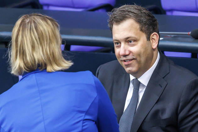 Bundestag Lars Klingbeil (SPD), Bundesfinanzminister im Deutschen Bundestag am 22.05.26 in Berlin. Berlin Berlin Deutschland Bundestag