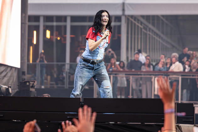 2026 BottleRock Napa Valley - Day 1 Lorde performs at the 2026 BottleRock festival at Napa Valley Expo on May 22, 2026 in Napa, California. Napa California United States Copyright: xPaigexErlandson imageSPACEx