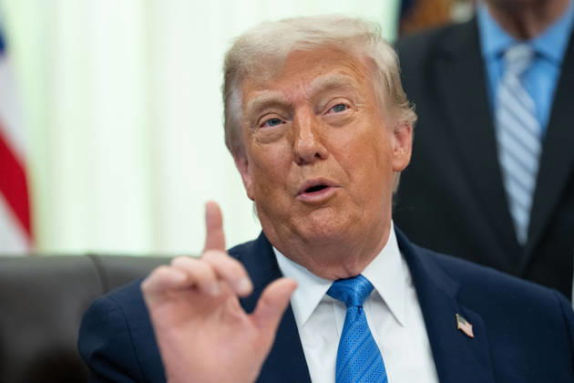 US President Donald Trump gives remarks during a signing ceremony for the Secure America Act in the Oval Office of the White House in Washington, DC, US, on Wednesday, June 10, 2026. President Donald Trump prevailed after dissident Republican lawmakers abandoned an effort to leverage a $70 billion spending package to prevent him from reviving a payout fund for political allies who say they were unfairly targeted by the Biden administration. Copyright: xAaronxSchwartzx xPoolxviaxCNPx MediaPunchx