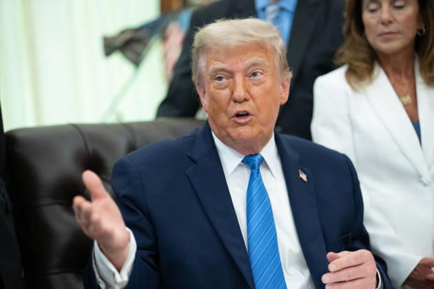 US President Donald Trump gives remarks during a signing ceremony for the Secure America Act in the Oval Office of the White House in Washington, DC, US, on Wednesday, June 10, 2026. President Donald Trump prevailed after dissident Republican lawmakers abandoned an effort to leverage a $70 billion spending package to prevent him from reviving a payout fund for political allies who say they were unfairly targeted by the Biden administration. Copyright: xAaronxSchwartzx xPoolxviaxCNPx MediaPunchx