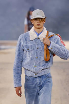 Louis Vuitton Mens Ready-to-Wear Spring Summer 2027 Fashion Show during Paris Fashion Week at the Cité Internationale Universitaire de Paris, France, on June 23, 2026 Bestimage Runway during the Louis Vuitton Men’s Spring Summer 2027 fashion show as part of Paris Fashion Week on June 23, 2026 in Paris, France Paris, France,detected_source_language Copyright: xAgencex xBestimagexAgencex xBestimagex