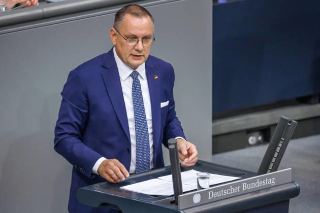 Bundestag Tino Chrupalla (AfD) im Deutschen Bundestag am 09.07.26 in Berlin. Berlin Berlin Deutschland Bundestag