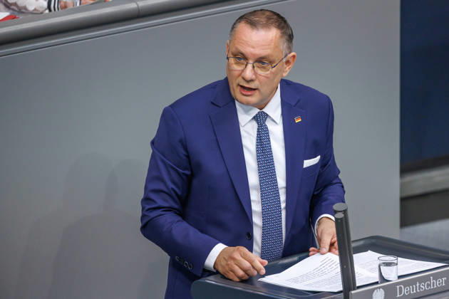 Bundestag Tino Chrupalla (AfD) im Deutschen Bundestag am 09.07.26 in Berlin. Berlin Berlin Deutschland Bundestag
