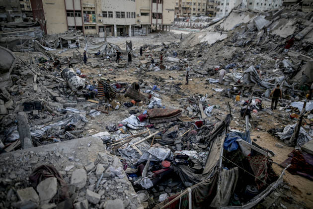Israeli attacks continue in Gaza GAZA, PALESTINE - JULY 30 : Palestinians inspect the damage following Israeli airstrikes targeting civilian settlement areas in the Shatila (Shati) Refugee Camp on July 30, 2026 in Gaza, Palestine. Saeed M. M. T. Jaras Anadolu Gaza City Gaza. Editorial use only. Please get in touch for any other usage.  Copyright: x2026xAnadoluxSaeedxM.xM.xT.xJarasx