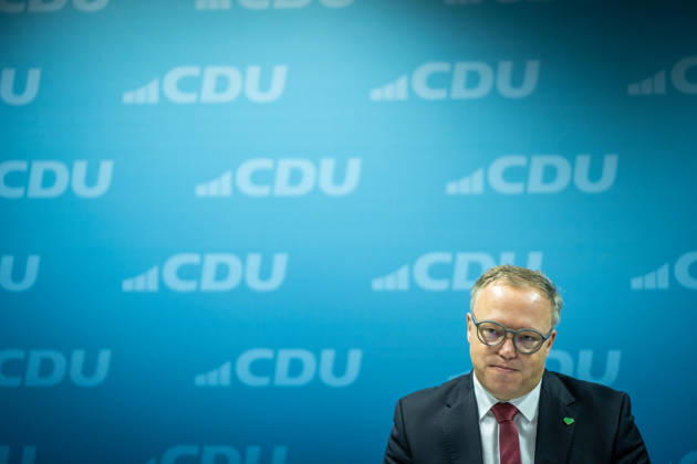 Mario Voigt, Ministerpräsident Thüringen, gibt in der CDU-Landesgeschäftsstelle eine Pressekonferenz;Pressekonferenz des Ministerpräsidenten von Thüringen in der Landesgeschäftsstelle der CDU, Erfurt Thüringen Deutschland Landesgeschäftsstelle CDU Thür